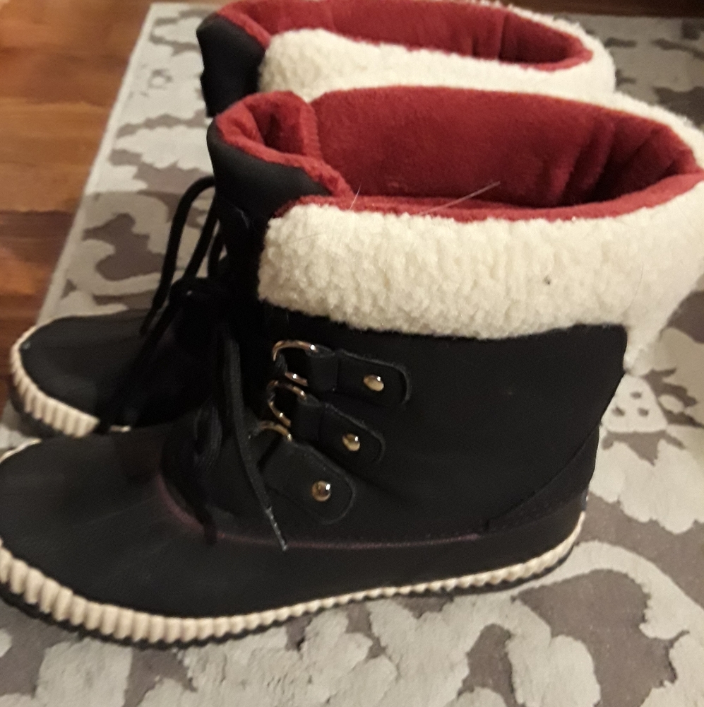 TOMMY HILFIGER Winter boots